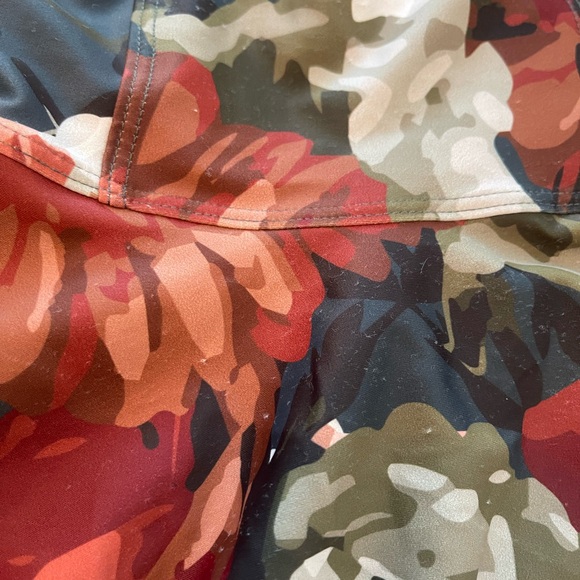 Albion Swim Top - Picture 3 of 4